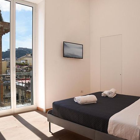 Downtown Umberto 74 Apartment Napoli Bagian luar foto